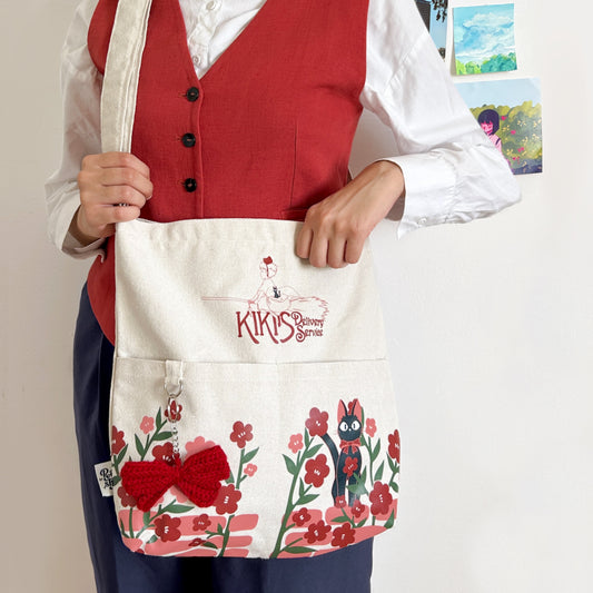 Kiki messenger bag