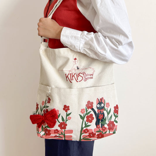 Kiki messenger bag